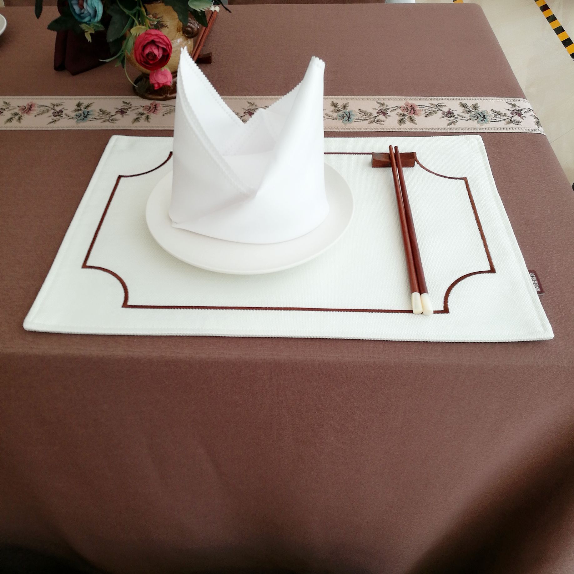 酒店餐厅口布擦杯布吸水酒店餐巾布口布多色白色口布双面缎餐巾