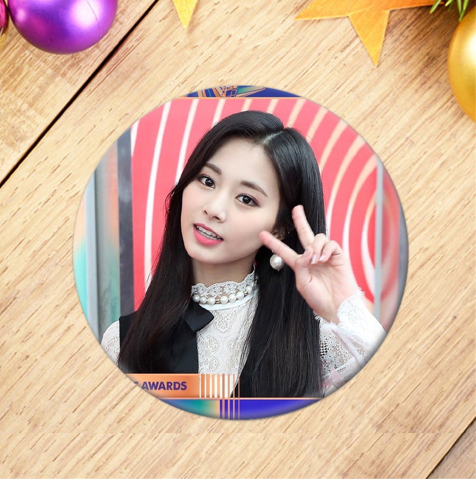 twice周边周子瑜徽章明星胸章个性定做厂家批发t109126