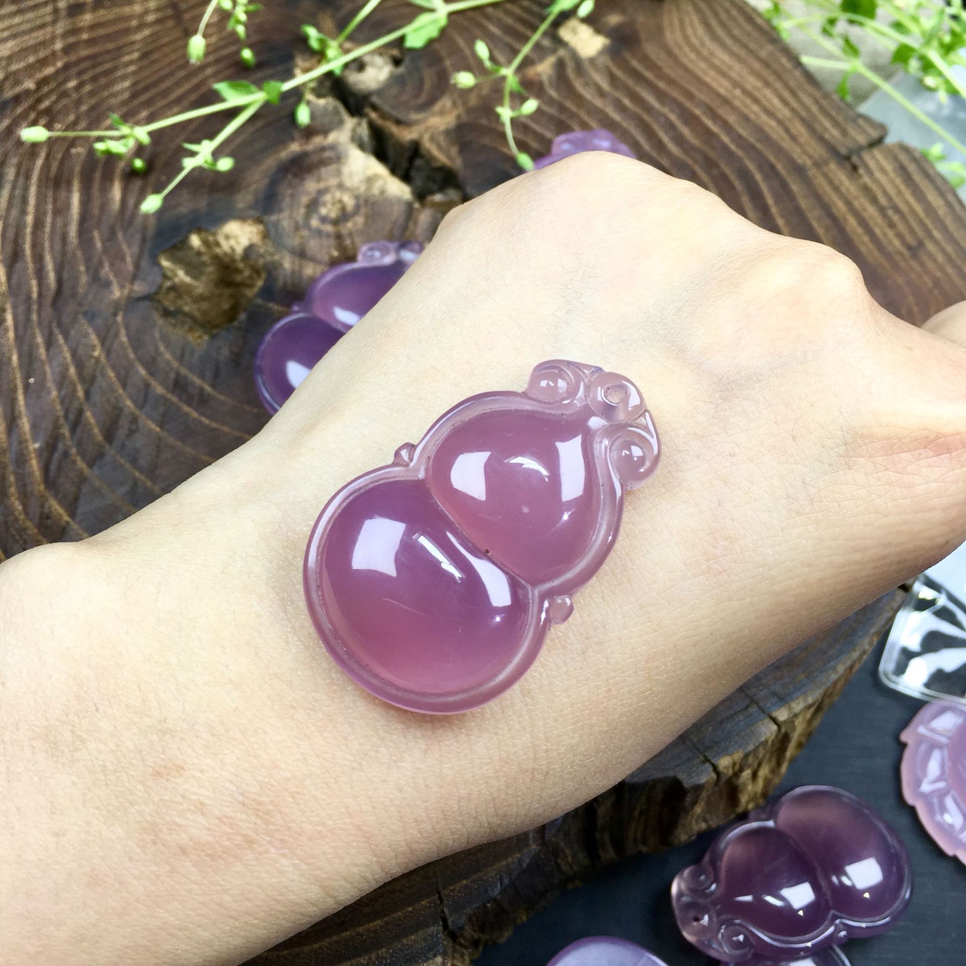 厂家批发天然冰种a货玉葫芦 玉髓玛瑙吊坠福禄寿喜吊坠葫芦挂件