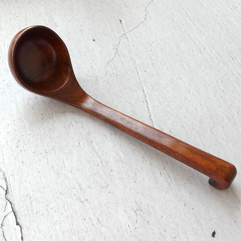 厂家直销复古深色柯木带钩汤勺 木质钩柄防滑大汤勺 创意烹饪厨具