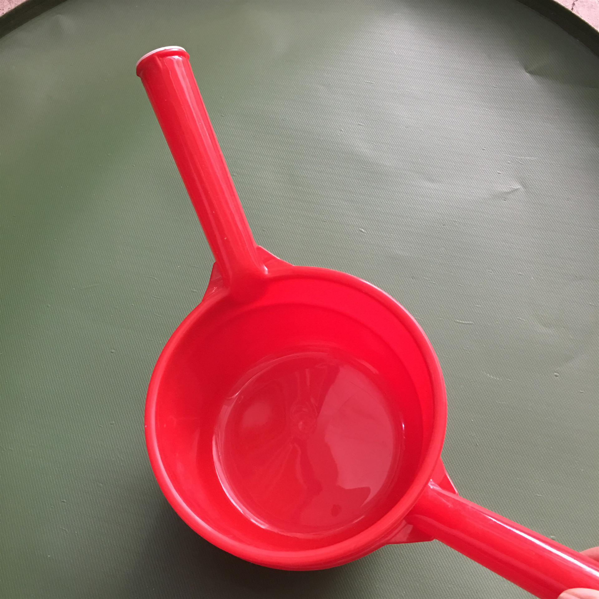 批发塑料水舀子水勺水瓢加厚水舀大红水舀浇花瓢工地工厂建筑用