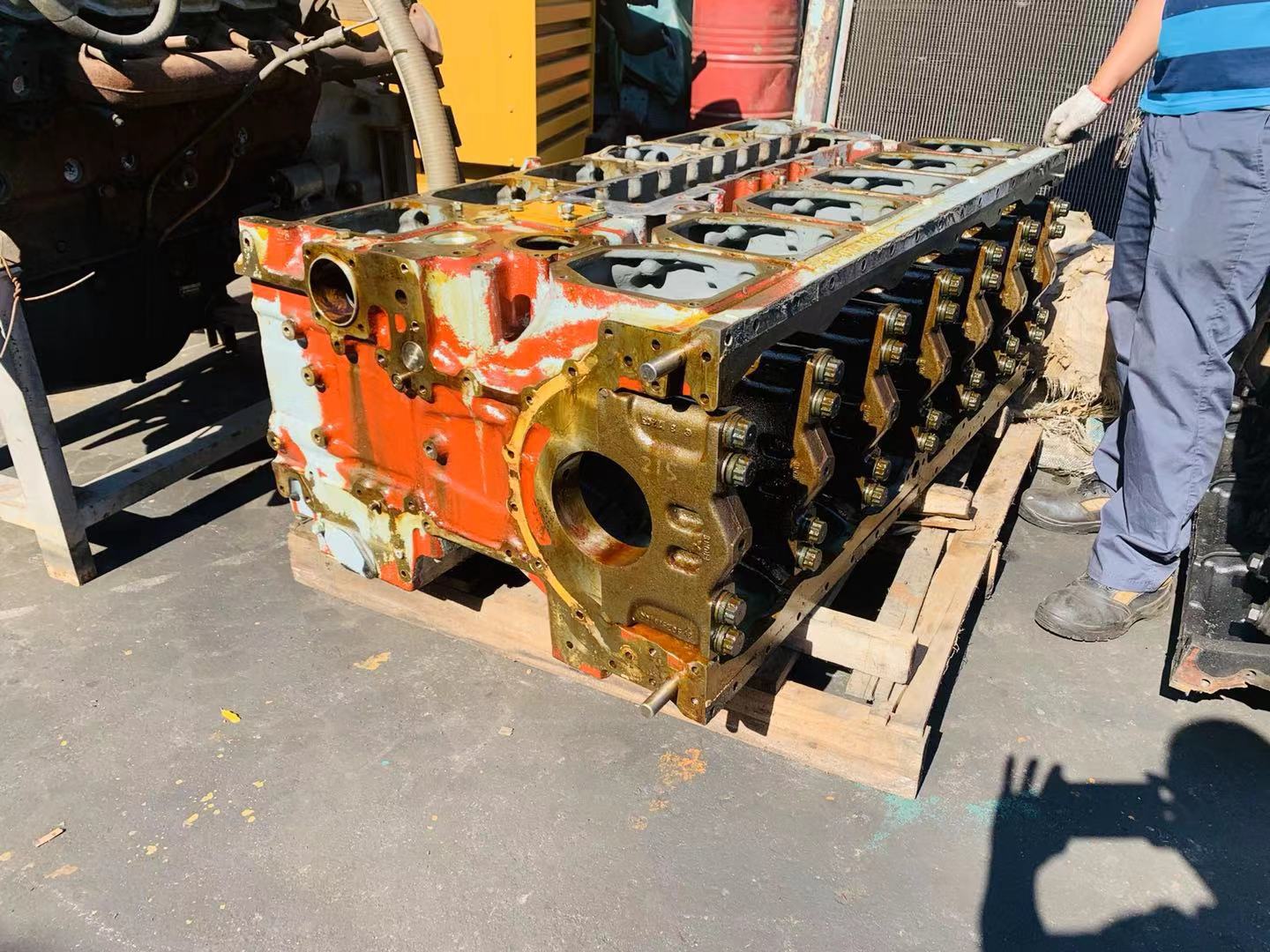 供应日本三菱s6r2-mpta柴油发动机机架37507-45200