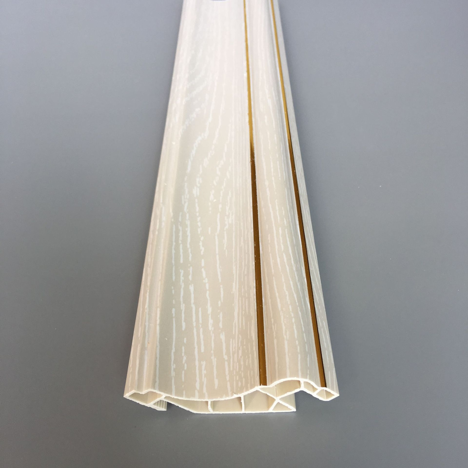 集成墙板顶角线100 天花吊顶角线 灯槽线 石塑顶角线 pvc装饰线