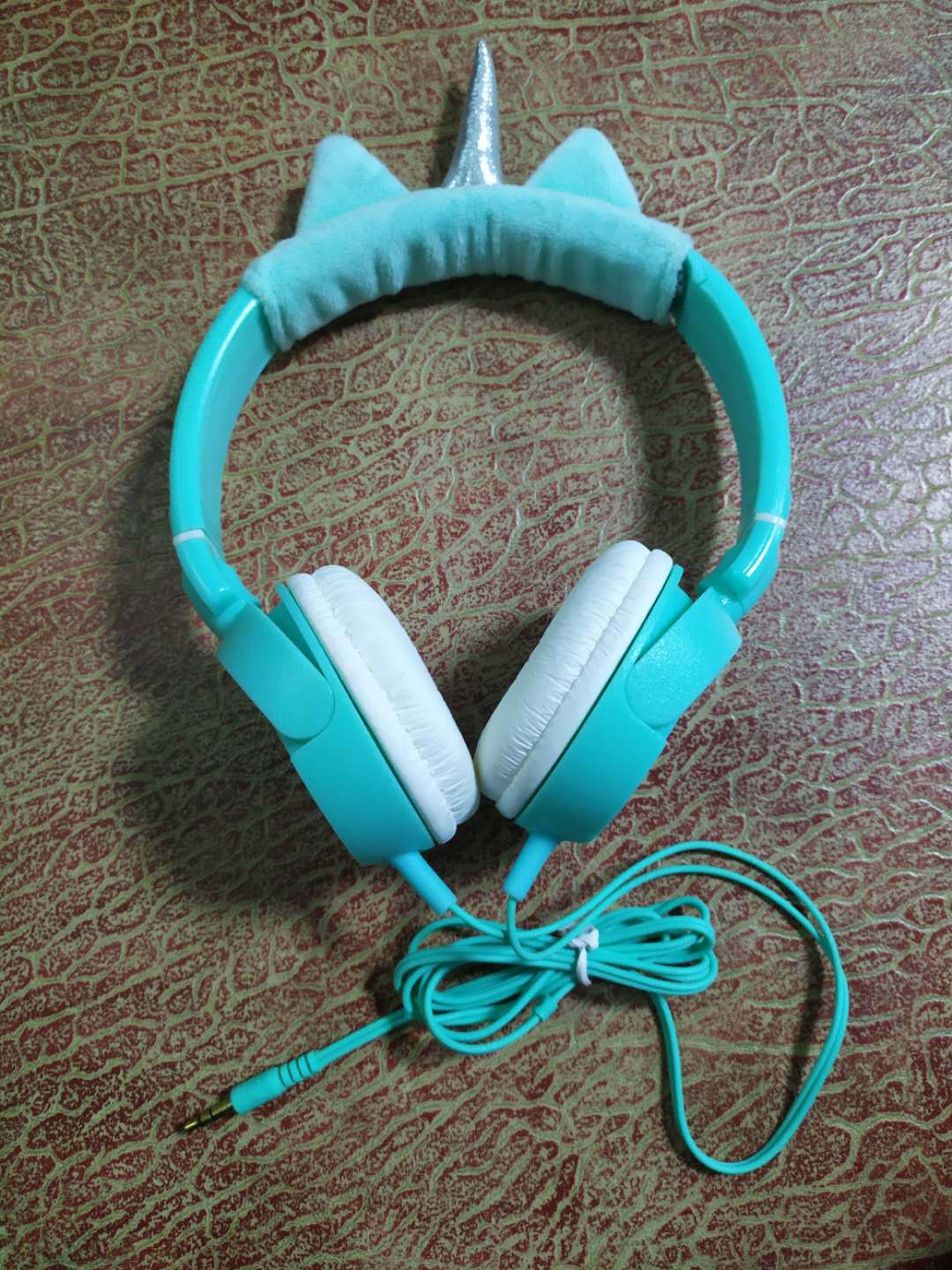 厂家直供新款儿童独角兽耳机 爆款头戴式礼品 可定制各种可爱图案