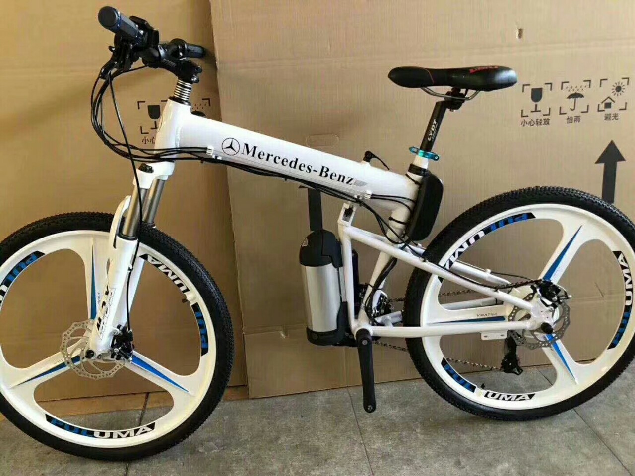 梅赛德斯奔驰锂电山地电动车21速变速器铝合金可折叠液晶显示屏