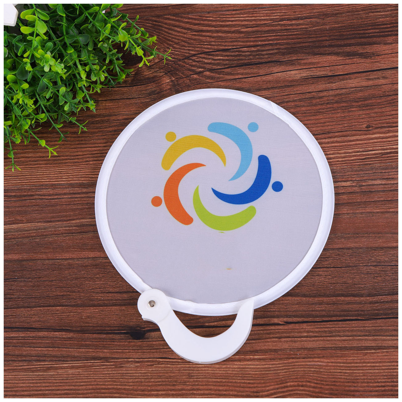 卡通小清新弯钩圆扇便携收缩折叠布面扇子批发logo