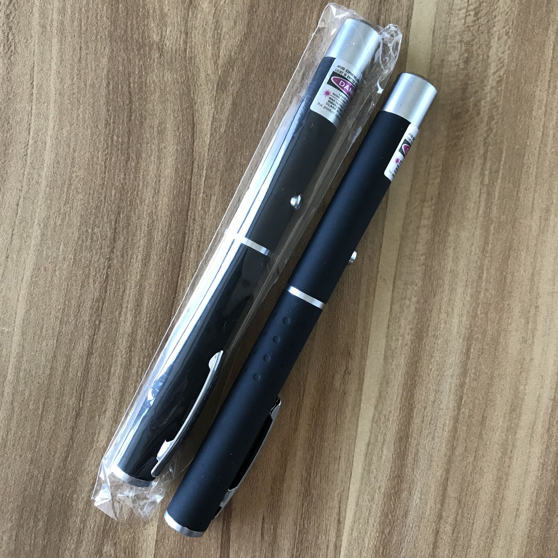 蓝光测试笔 眼镜店防蓝光测试笔 紫外线测试灯 蓝光测试卡