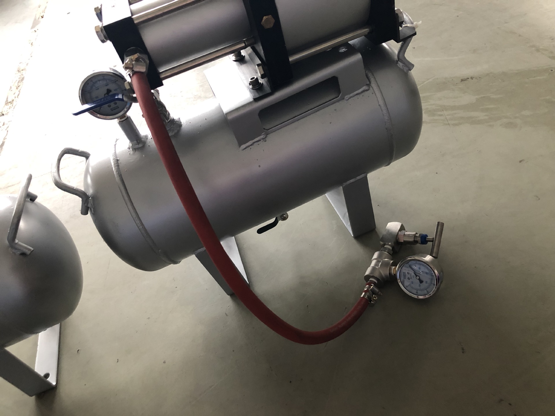 mpv04空气增压泵气动液体增压泵不锈钢气体增压泵进口smc空压机