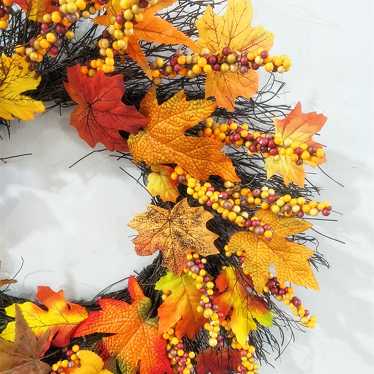 Cross-Border E-Commerce Manufacturers Supply Thanksgiving Harvest Festival Halloween Autumn Maple Leaf Berry Heliosphere Real Rattan Garland