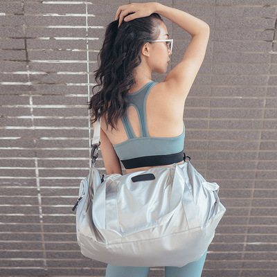 健身运动背包女干湿分离游泳包女训练瑜伽包轻便手提大包一件代发