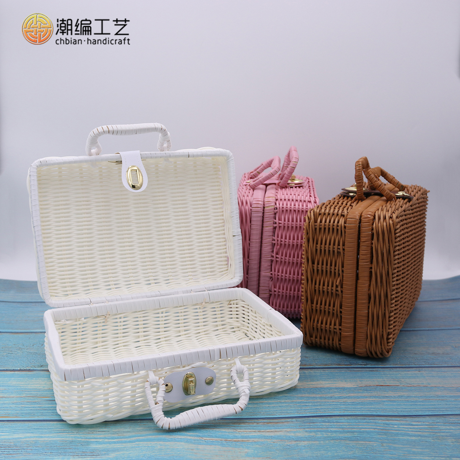 Cosmetic Finishing Rattan Boxes Vintage Props Rattan Suitcase Hand Gift Box Solid Pp Woven Rattan Storage Box