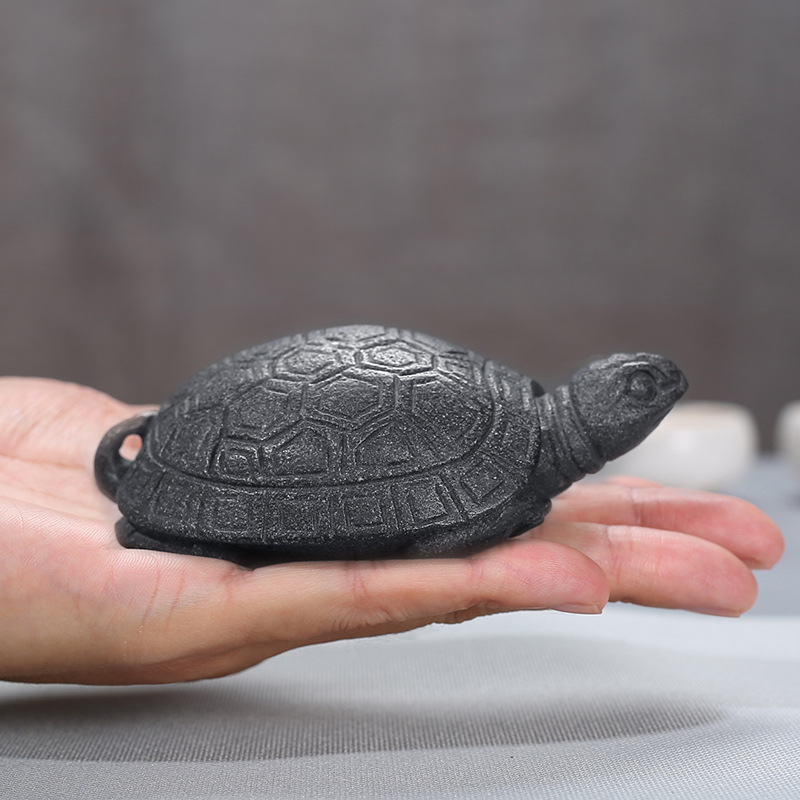 创意乌龟壳摆件天然乌金石头茶宠手工雕刻茶玩招财摆件富甲