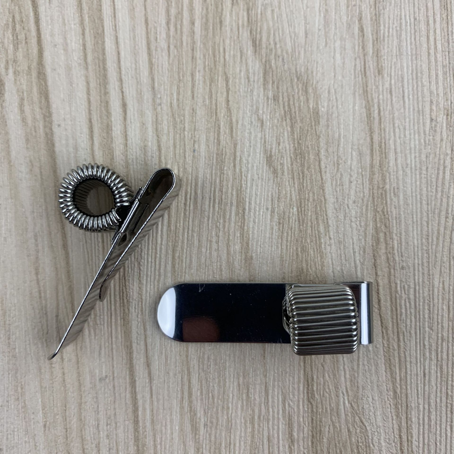 便携式金属笔夹多用途铁质笔插可定制外贸品质笔记本弹簧笔夹厂家