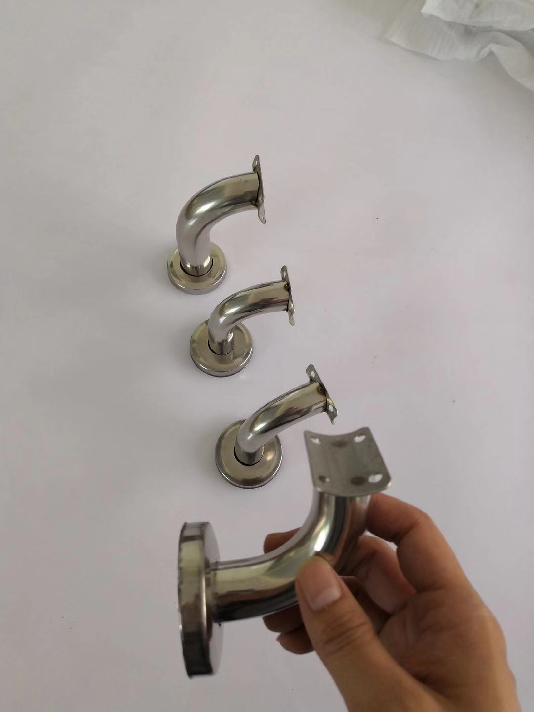 不锈钢扶手墙托 扶手支架墙托走廊靠墙栏杆托件固定支架配件