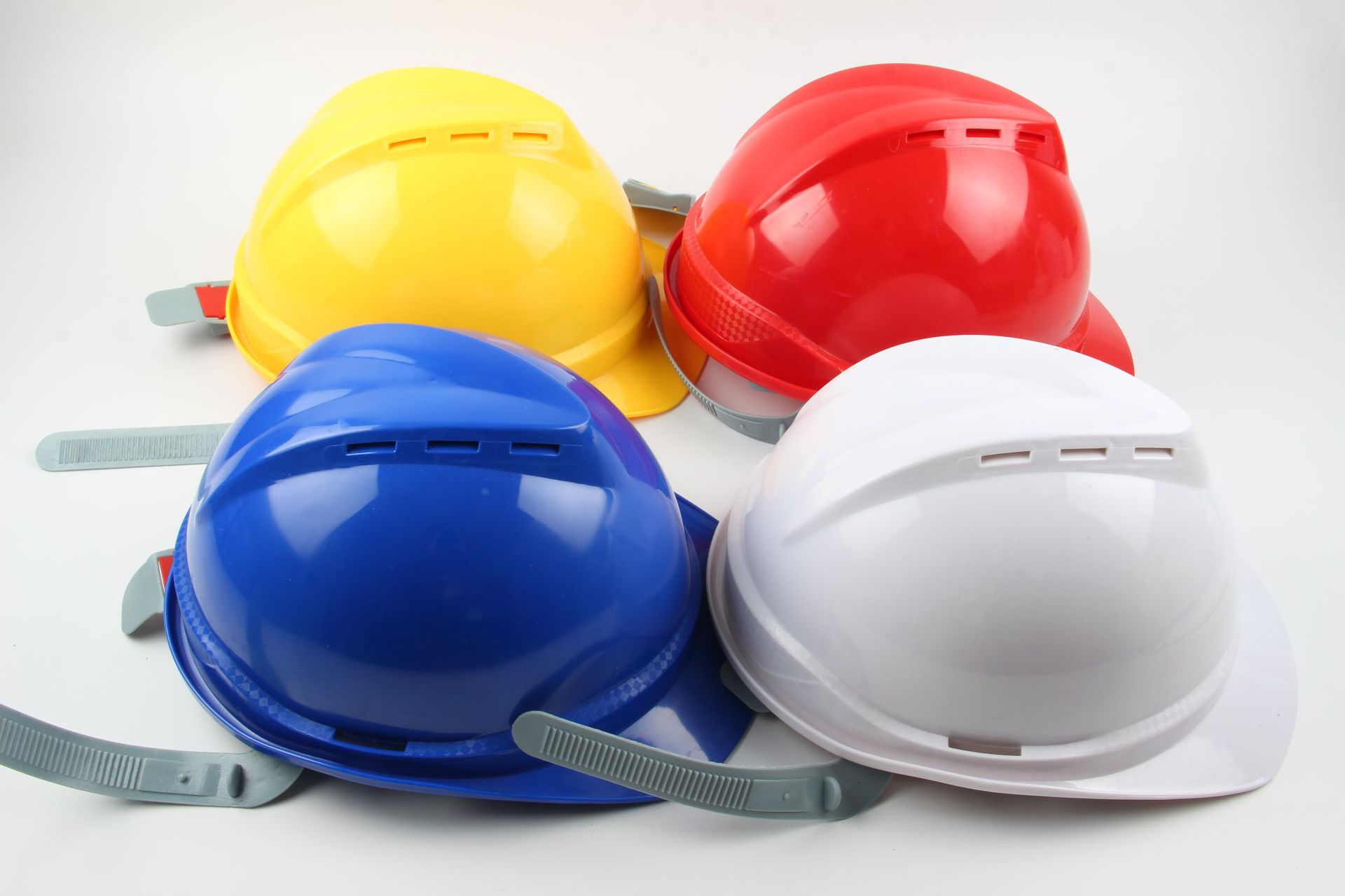 俊朗326v型透气防护安全帽 工地防砸抗冲击电工施工防护头盔直销