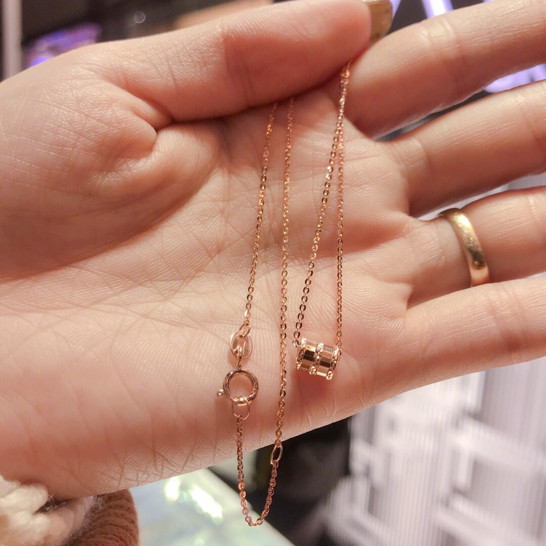 小蛮腰项链女镀18k黄金颈链款锁骨链吊坠网红抖音小红书同款精工