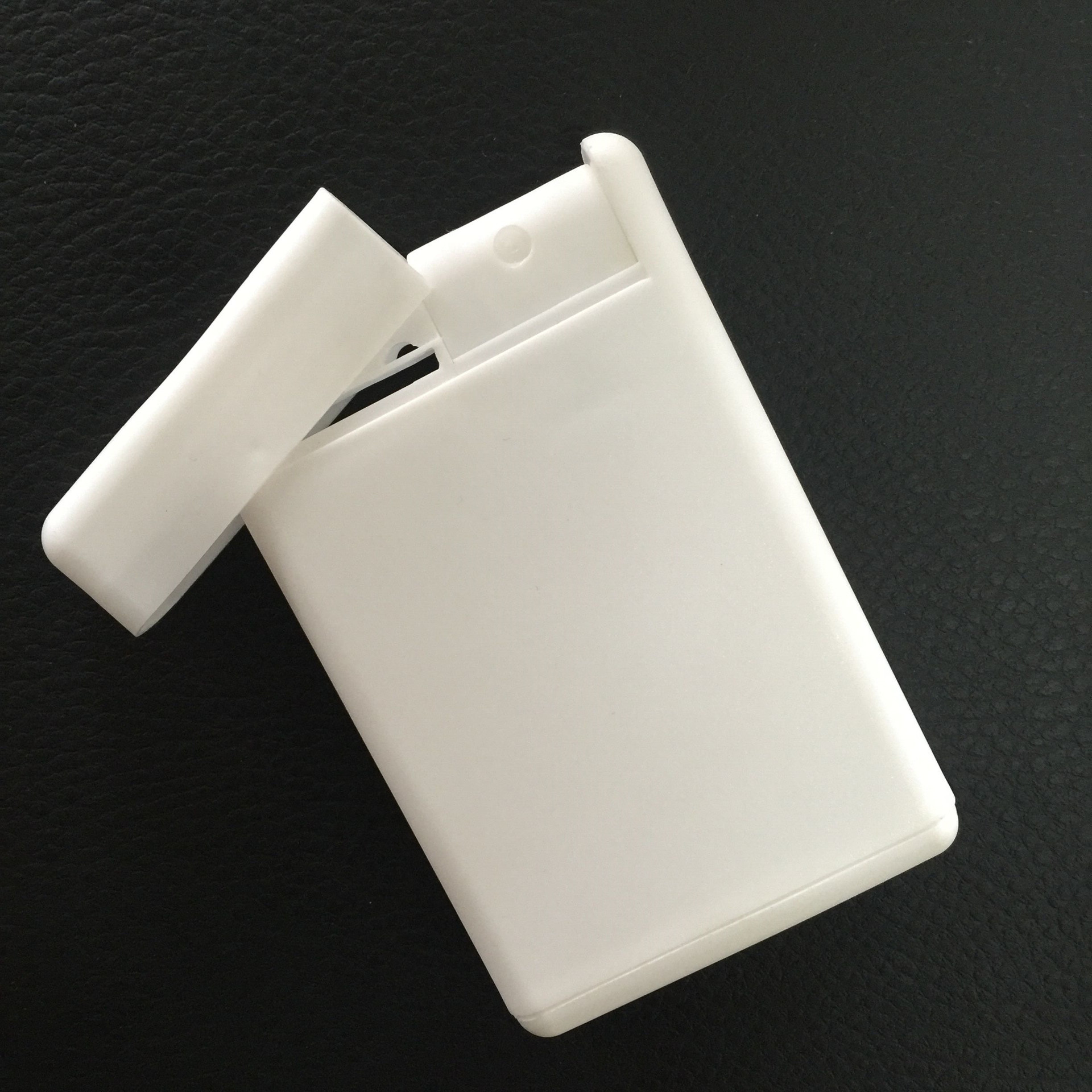 卡片香水瓶容量25毫升材质pp通用25ml