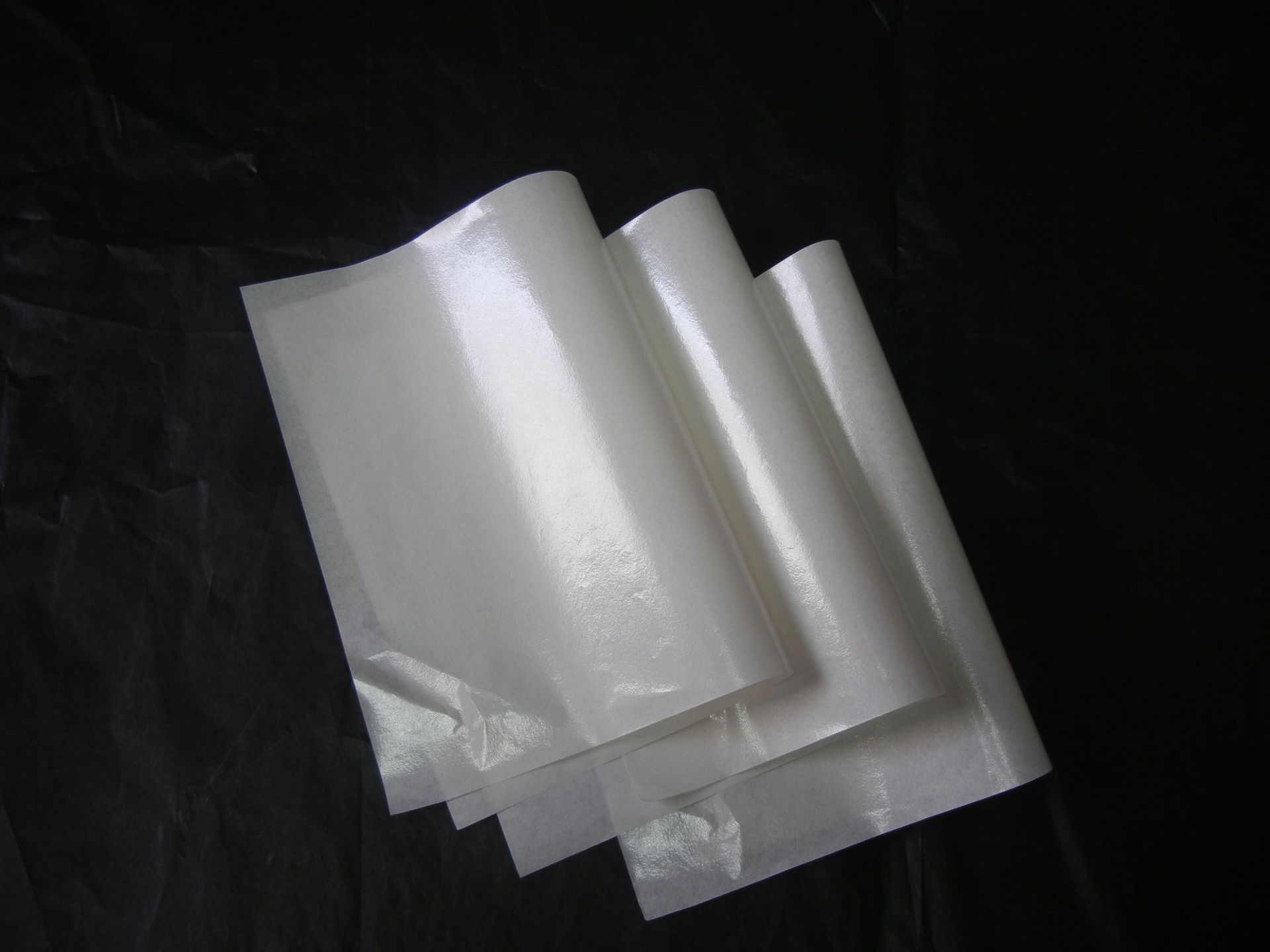 白色淋膜纸厂家批发 防水白牛皮包装纸薯条袋纸40g白色淋膜牛皮纸