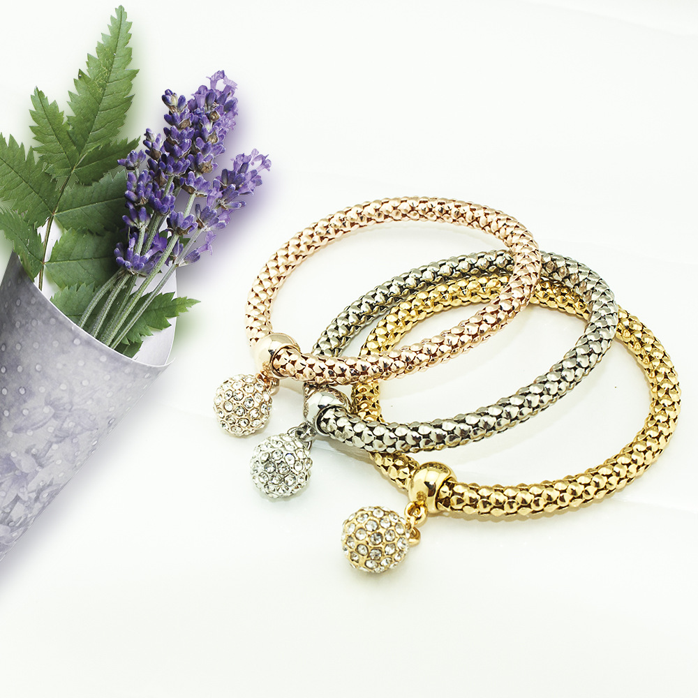 欧美亚马逊个性多层玉米链镶钻球形吊坠手链 eaby时尚香巴拉手饰