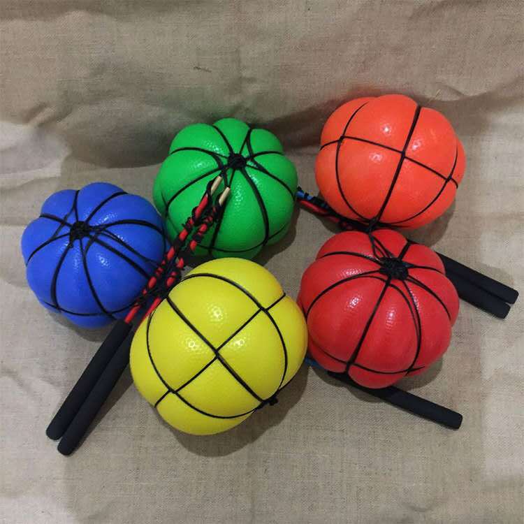 大号弹力球健身球中老年人甩甩球锻炼肩颈运动感广场