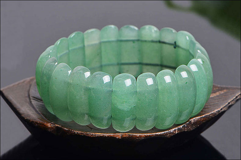 初沐 东陵石手排手串批发