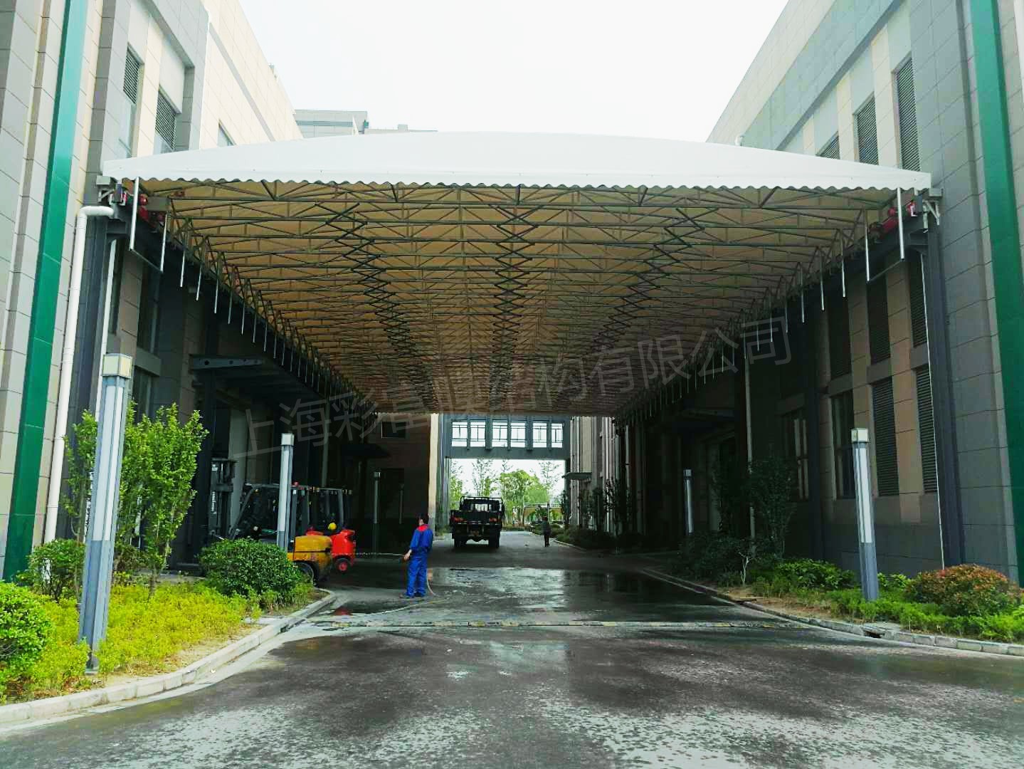 上海电动推拉式遮阳棚 悬空电动推拉棚伸缩棚雨篷 悬空推拉蓬