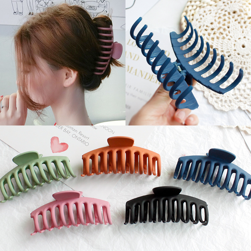 Korean Style Frosted Large Size Grip Bath Tray Hair Grip Adult Back Head Big Hairpin Clip Practical Shark Clip Female