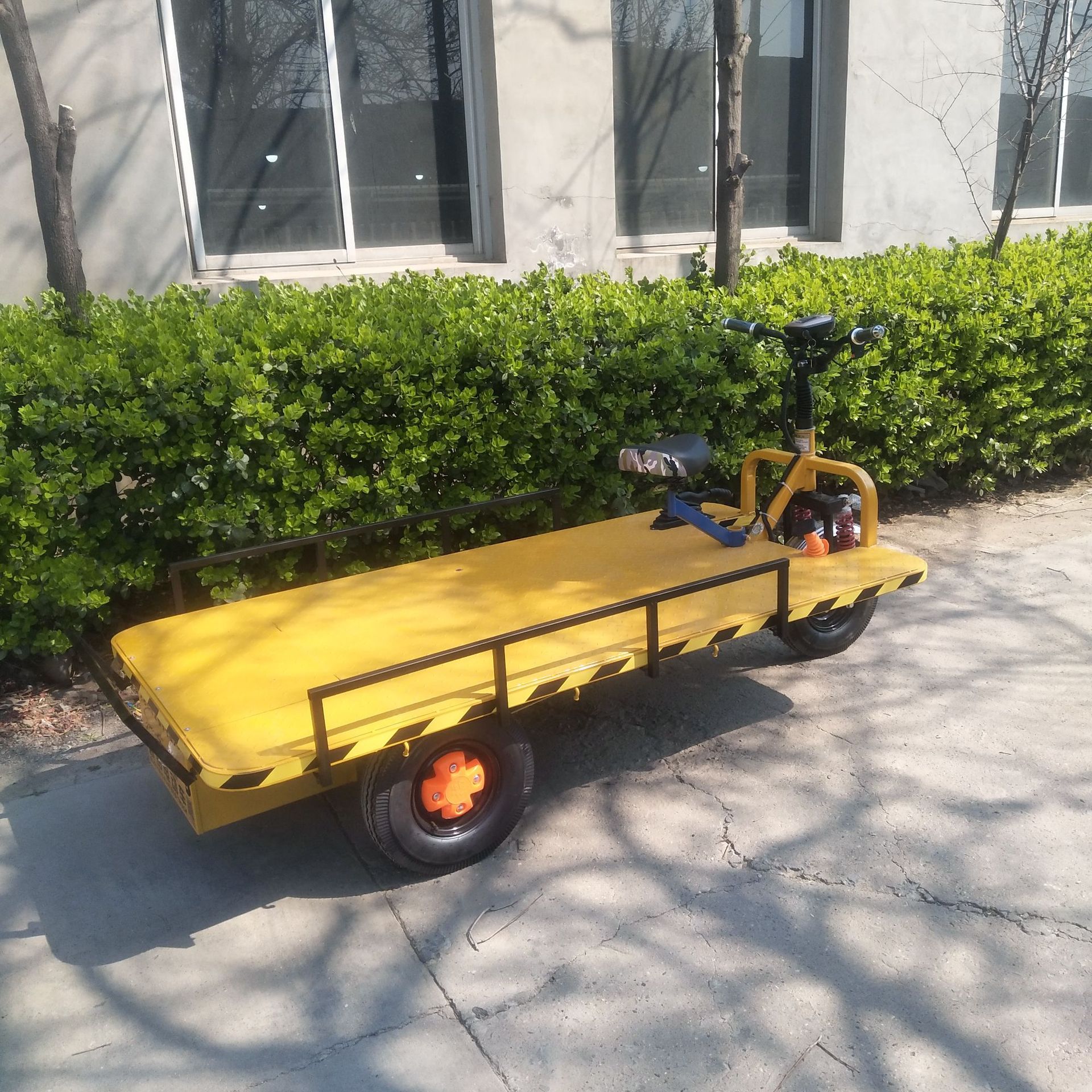 批发小型电动货物手推车电动三轮平板车支持不同尺寸电动平板车