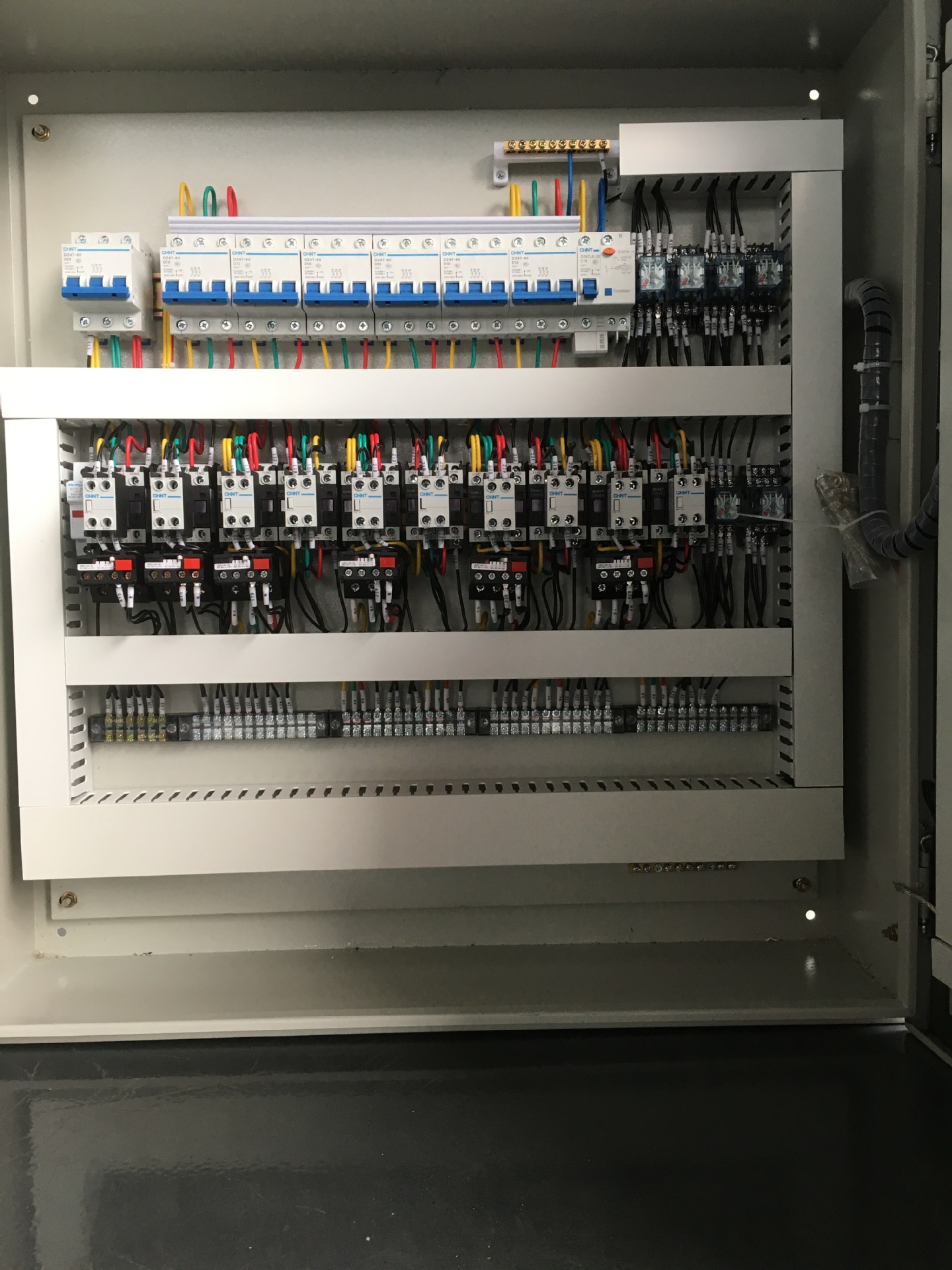 专业定制人防进风控制箱正泰进风机控制箱人防配电箱厂家