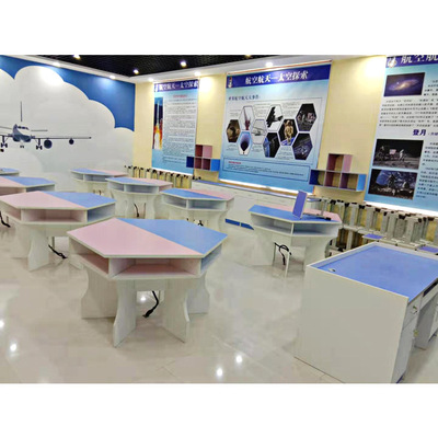 厂家批发 教育培训 梯形桌 彩色 创意学生桌 拼接学生课桌