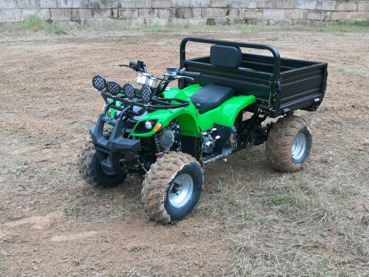 厂家直销宗申125cc多功能四轮农用带斗摩托车农夫车 轴传动沙滩车