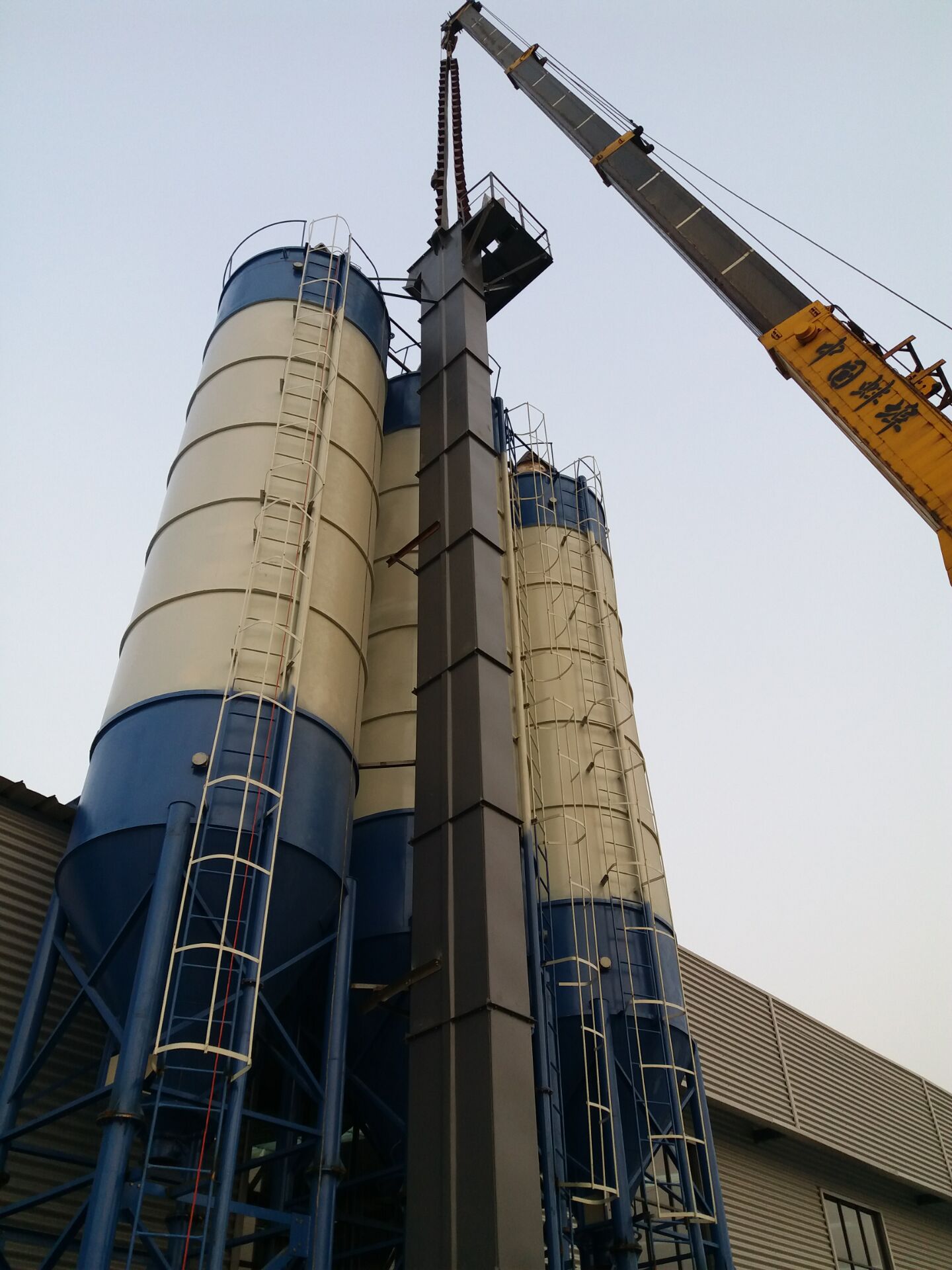 板链斗式提升机ne水泥板链提升机河南板链斗式提升机厂家