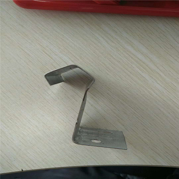 厂家彩钢瓦支架 钢结构支架 788角驰支架角驰压瓦机配件