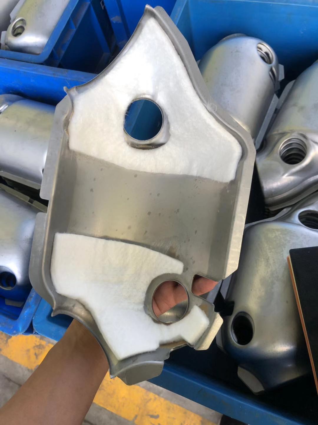 三元催化器隔热棉针刺毡隔热持久耐温1000度汽车消音棉排气管