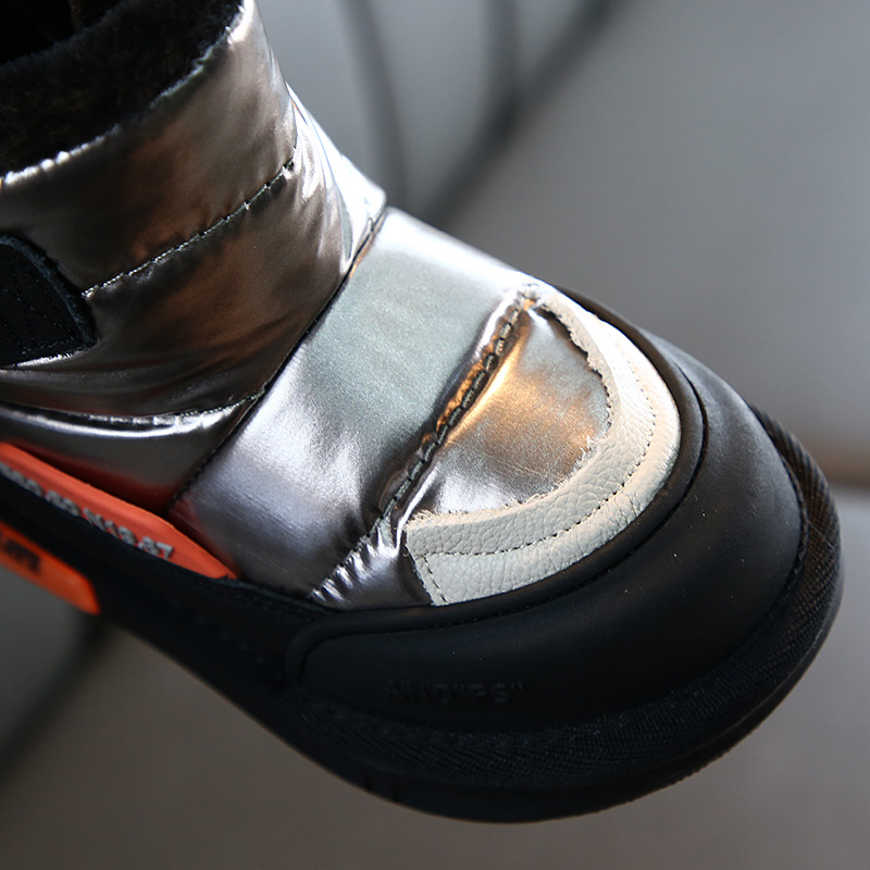 2019秋冬新款雨伞布保暖鞋时尚百搭真皮低筒短靴男女童保暖雪地靴