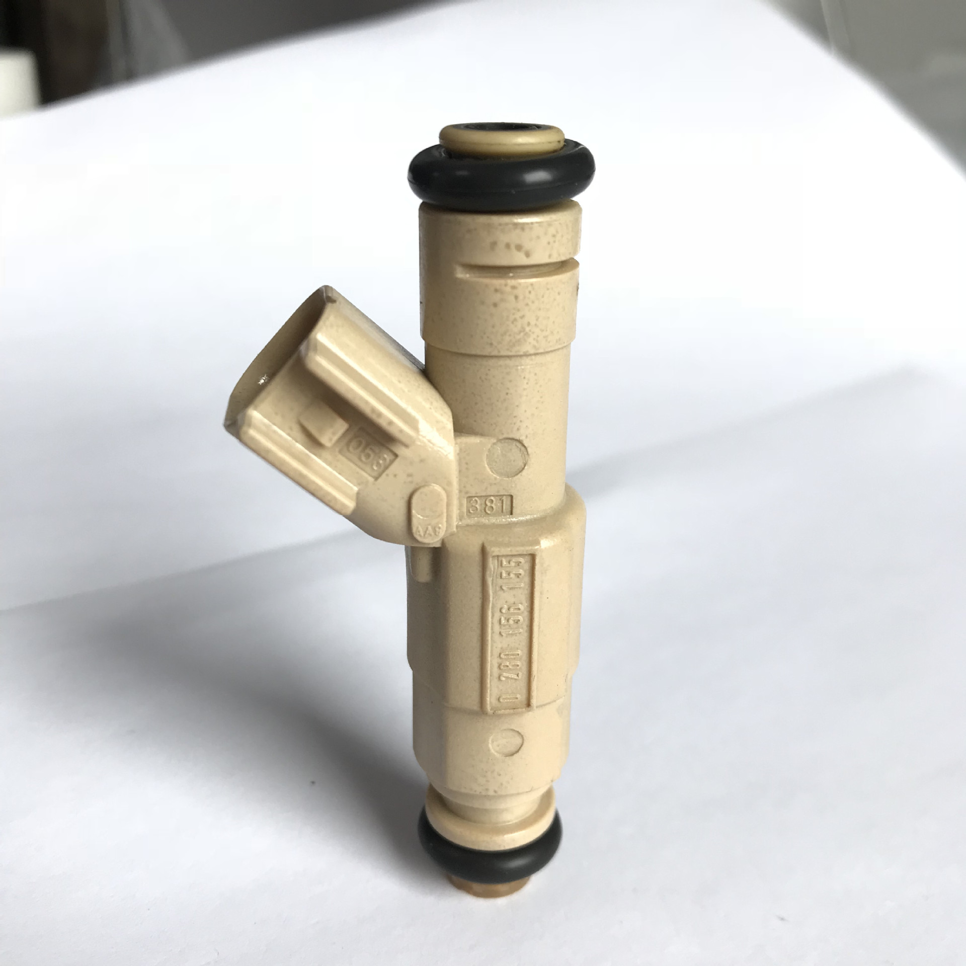 baixinde 汽车喷油嘴大量现货外观好看injector nozzle0280156155