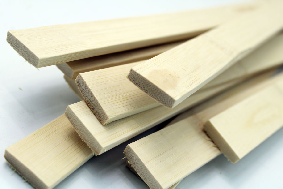 楠竹片1-3厘米宽竹片竹条厚度7毫米装修板材手工竹料