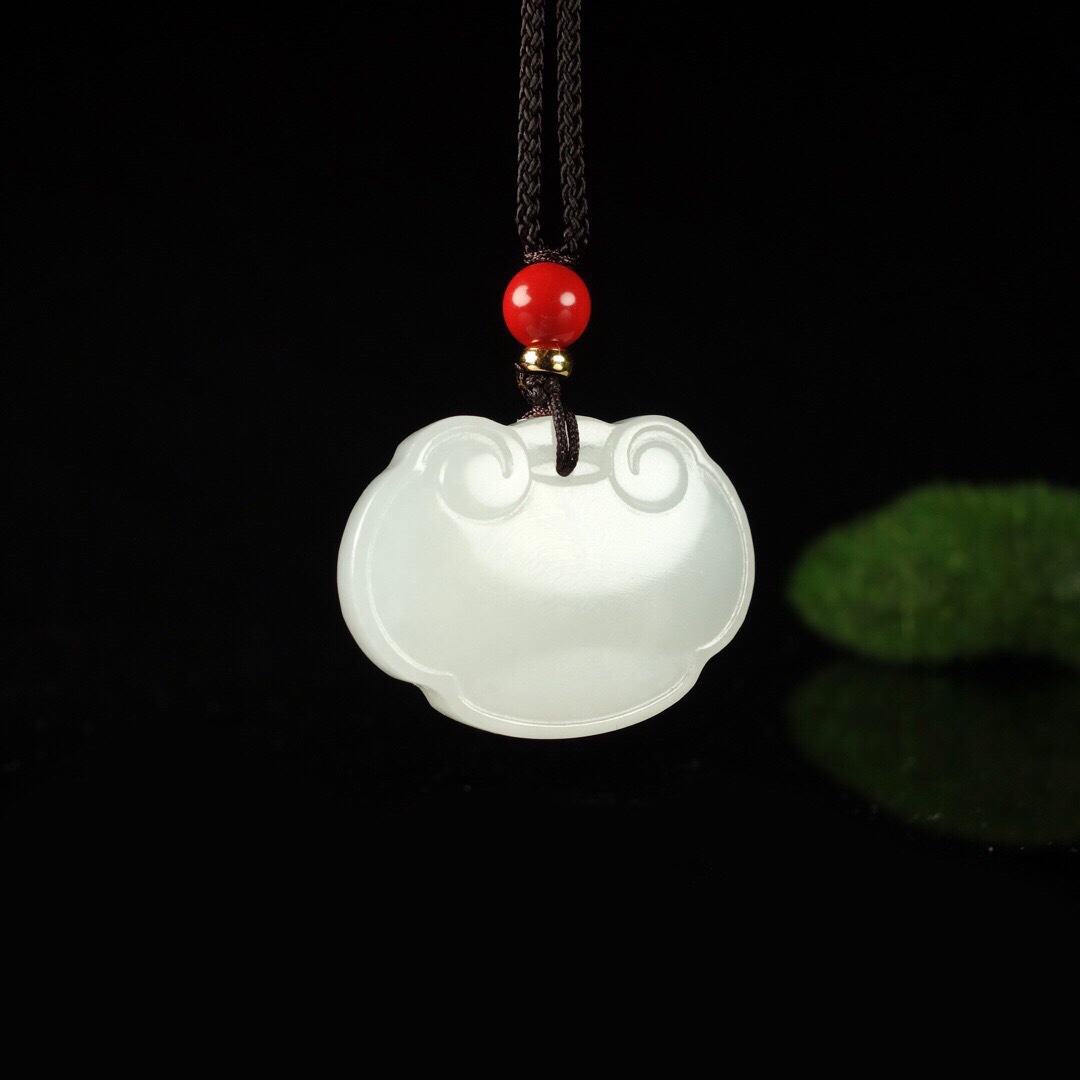 保真和田玉白玉羊脂玉精工如意平安无事锁牌子吊坠挂件礼品带证书