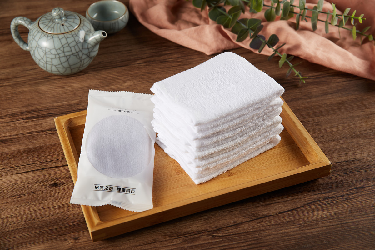 27g湿巾定制 棉质酒店湿毛巾 餐饮一次性棉湿巾湿毛巾 印logo