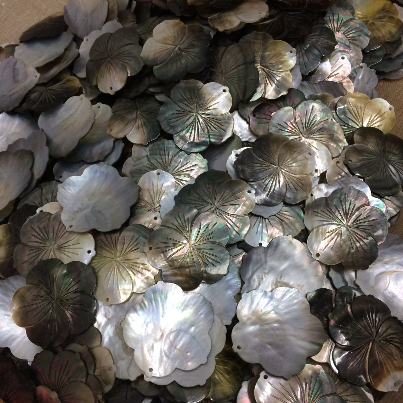 天然黑蝶贝55mm紫金花项链服饰装饰胸针配饰