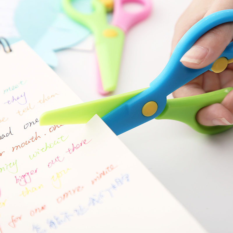 Kindergarten Plastic Handmade Primary School Student Scissors Wholesale Children's Paper-Cut Wholesale Does Not Hurt Hands round Head Baby Child