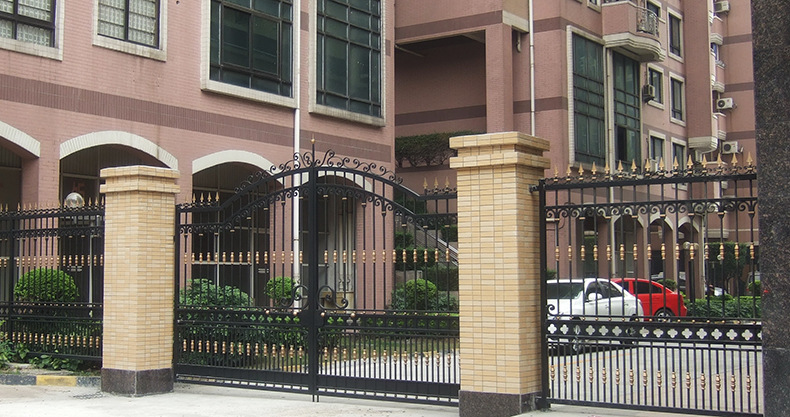 广东厂直销 别墅庭院铁艺大门 小区入口防盗双开门 栅栏防护大门