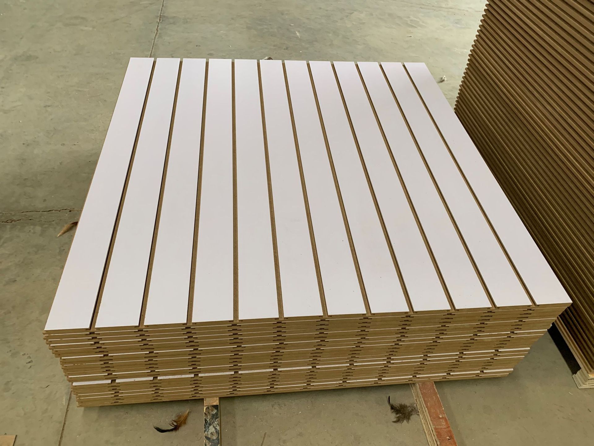 外贸密度板万用槽板吉他古筝乐器配件内衣饰品店展示卡槽