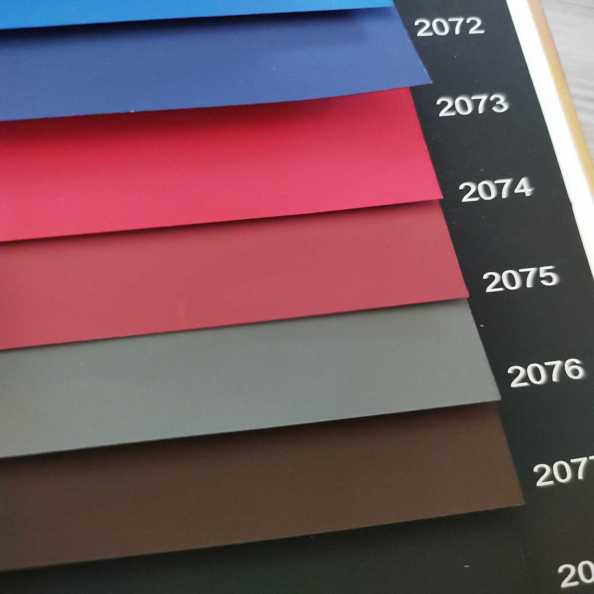 厂家供应230g 黑色触感纸 烫金 uv触感纸 环保fsc认证特种纸