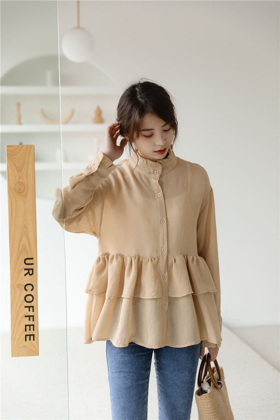 韩国2019秋冬新款慵懒风宽松荷叶边衬衫女港味长袖甜美娃娃衫