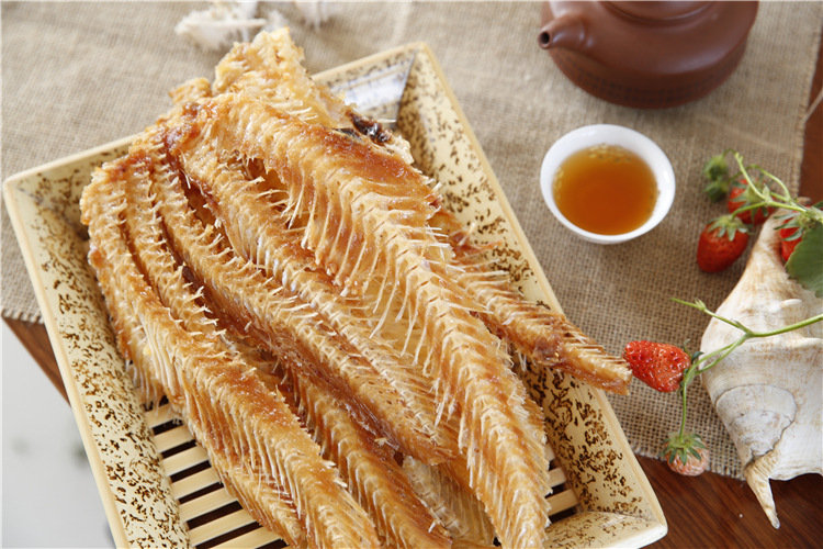 香酥鱼排 香烤鱼骨带肉 酥软可口 鳕鱼骨头 整箱批发10斤散装