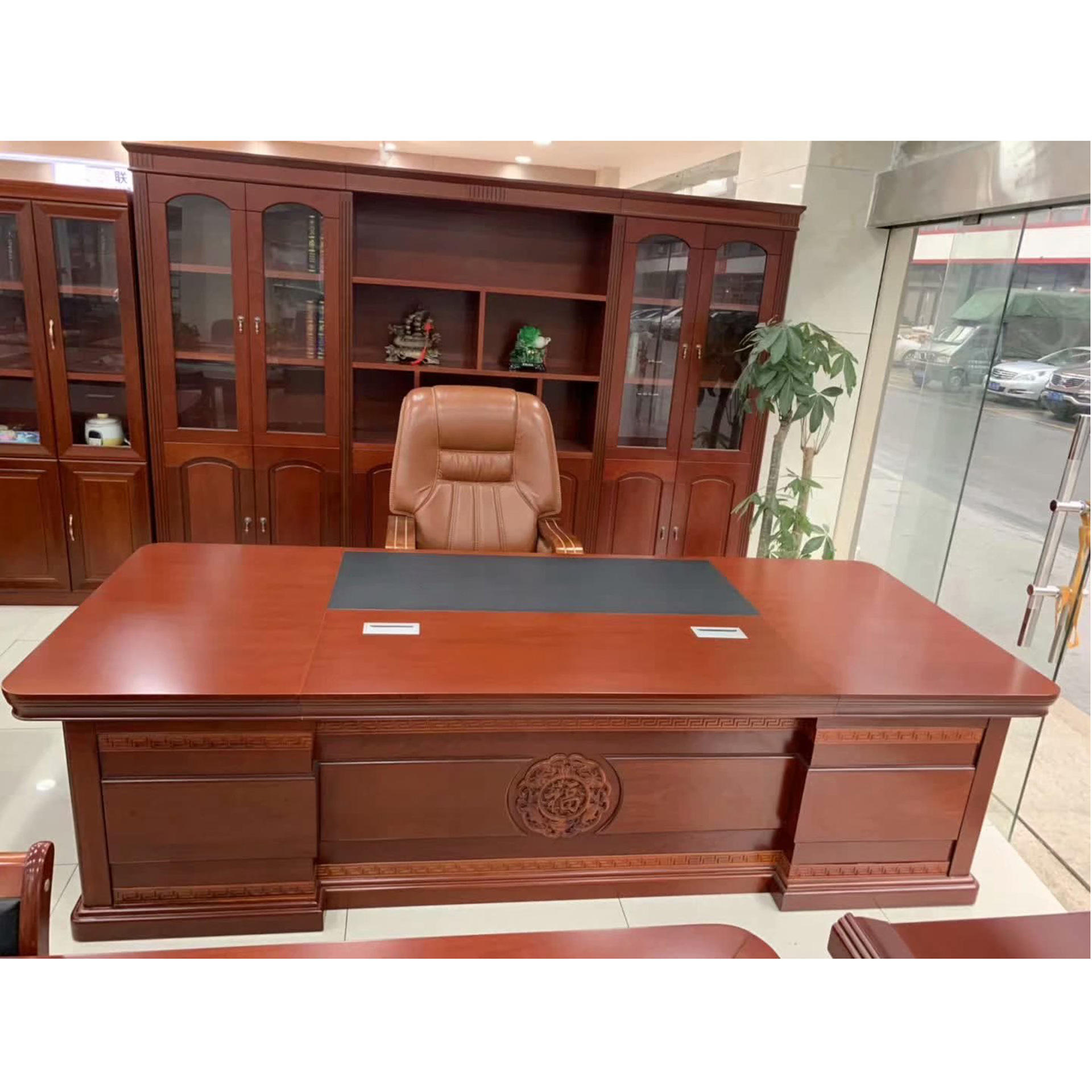 油漆贴木皮老板桌总裁桌主管桌大班台经理桌贴实木皮办公桌椅组合