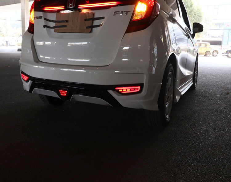 适用于18~19本田飞度尾灯,飞度刹车灯;飞度后杠灯,fit jazz