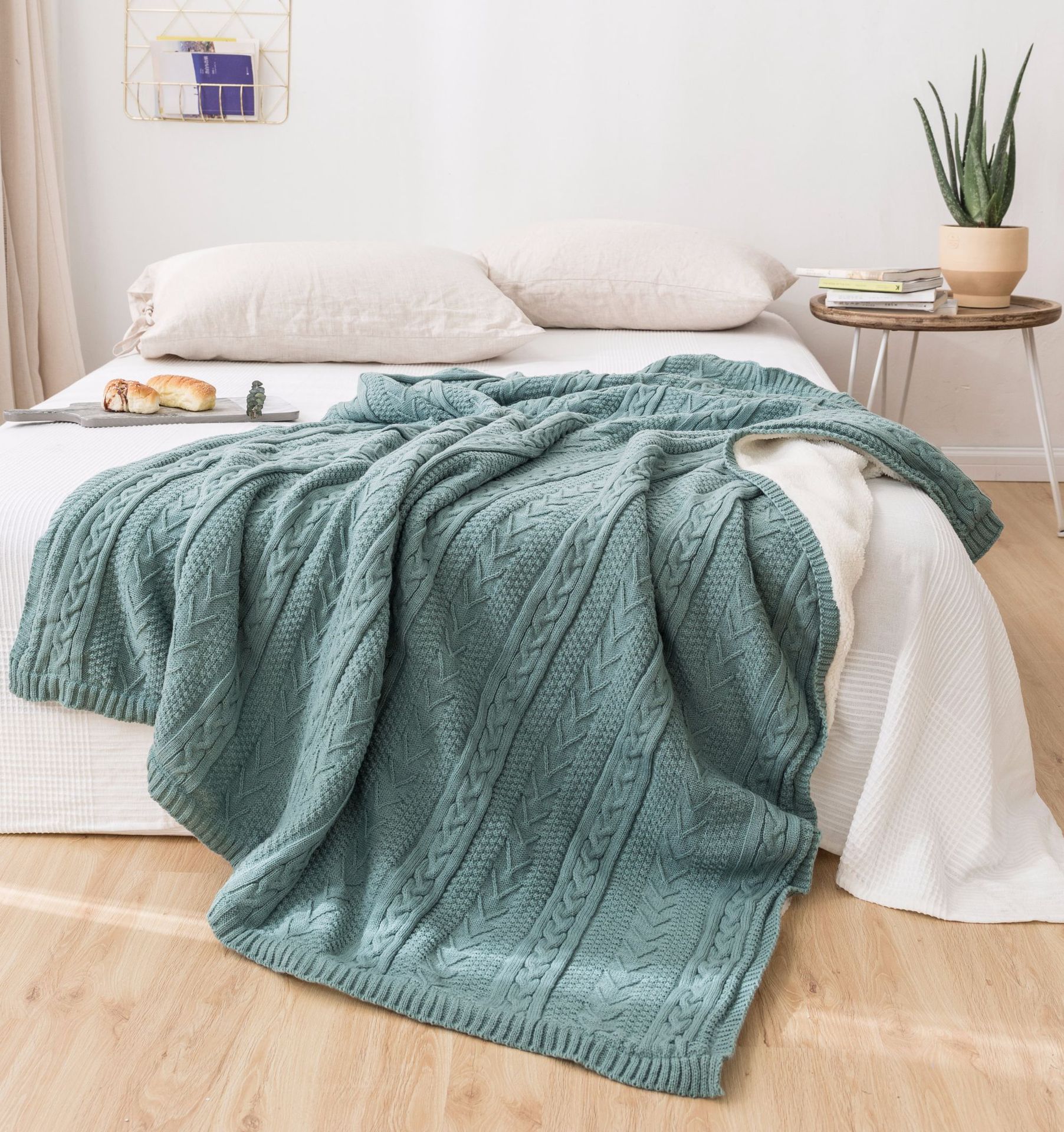 创意家居沙发午睡腈纶盖毯批发 公主风加绒毯 ins风格毯子毛线毯