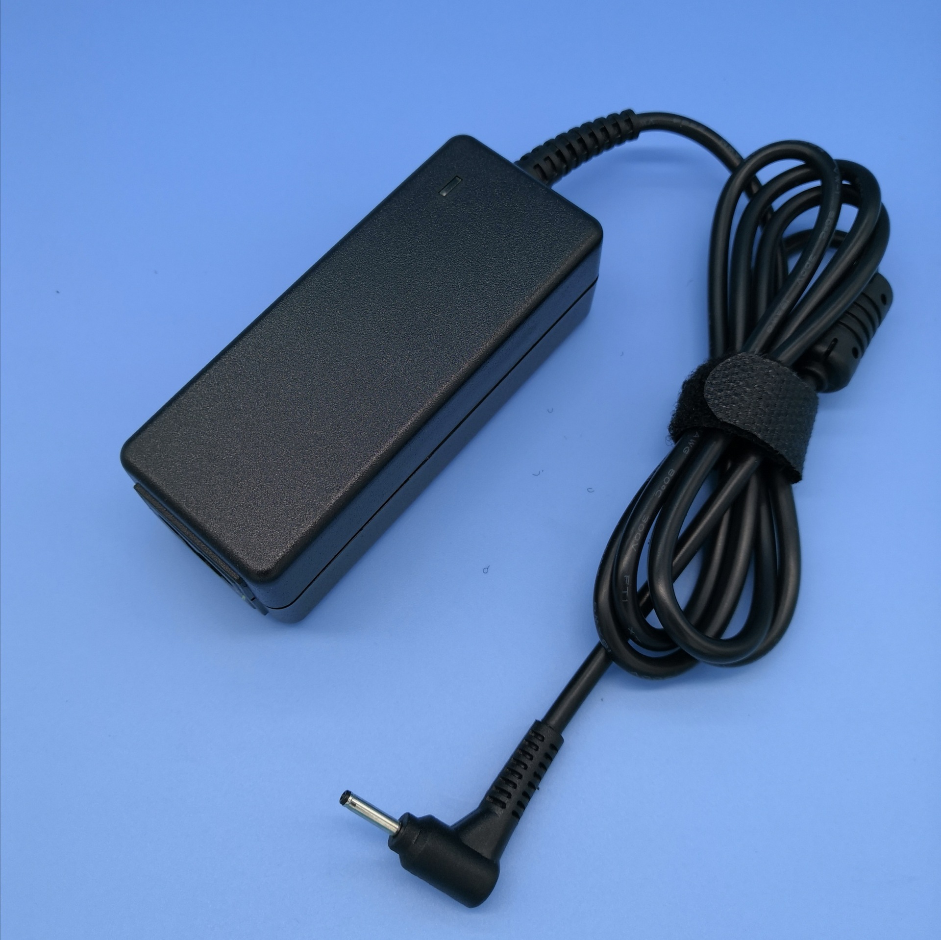 asus华硕19v2.1a2.5*0.7上网本充电器电源适配器适用 笔记本电脑